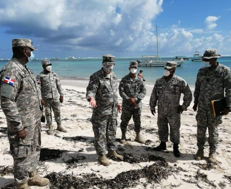 Jefe de la Armada Dominicana hace recorrido de inspecci n