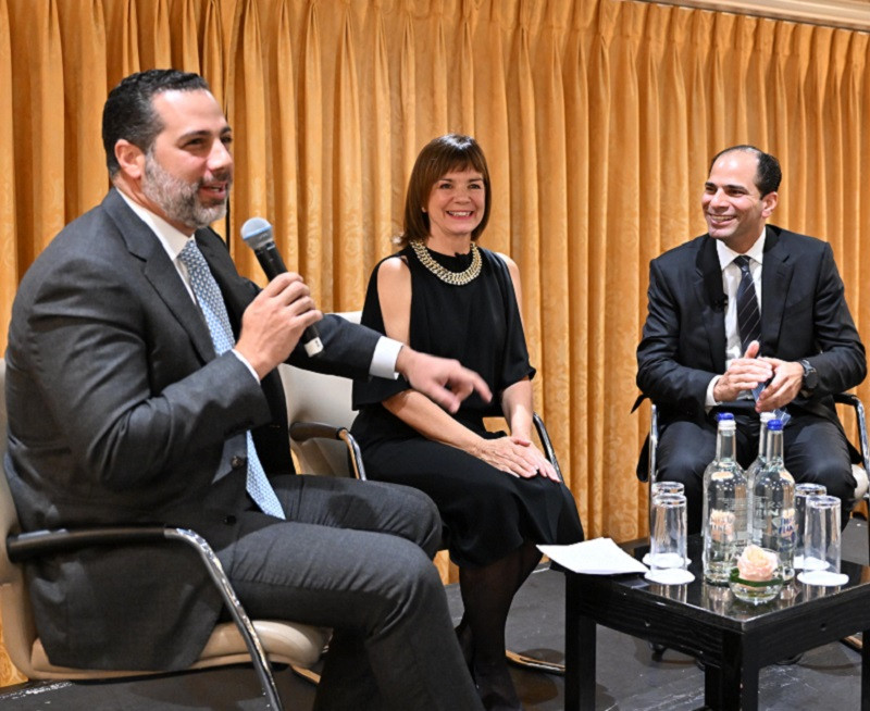 Manuel Luna, Julia Simpson y Frank Elias Rainieri