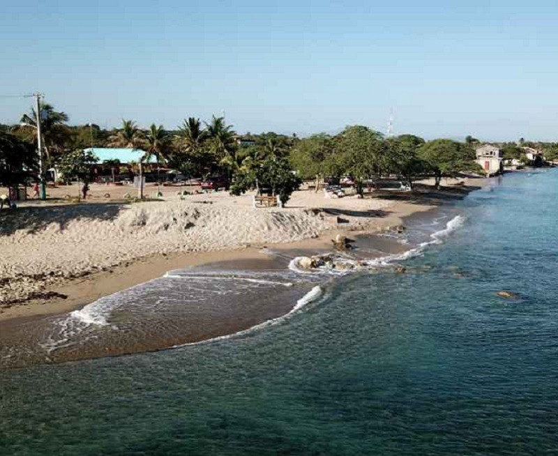 Playa Los Coquitos 3