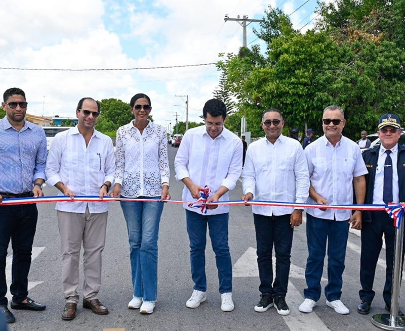 Inauguaración calle Pastor Dominguez