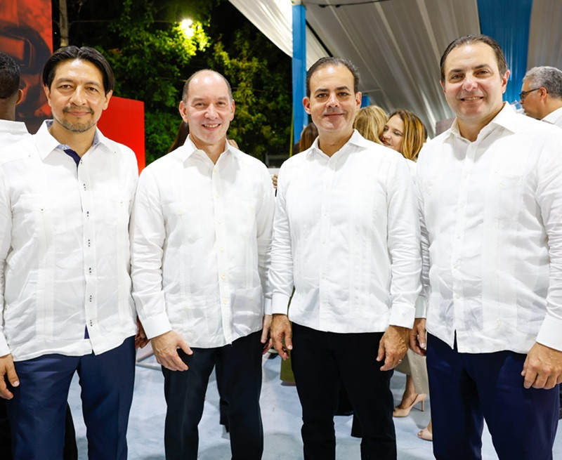 Óscar Reyna, Omar Acosta, Carlos Iglesias y Walter Schall